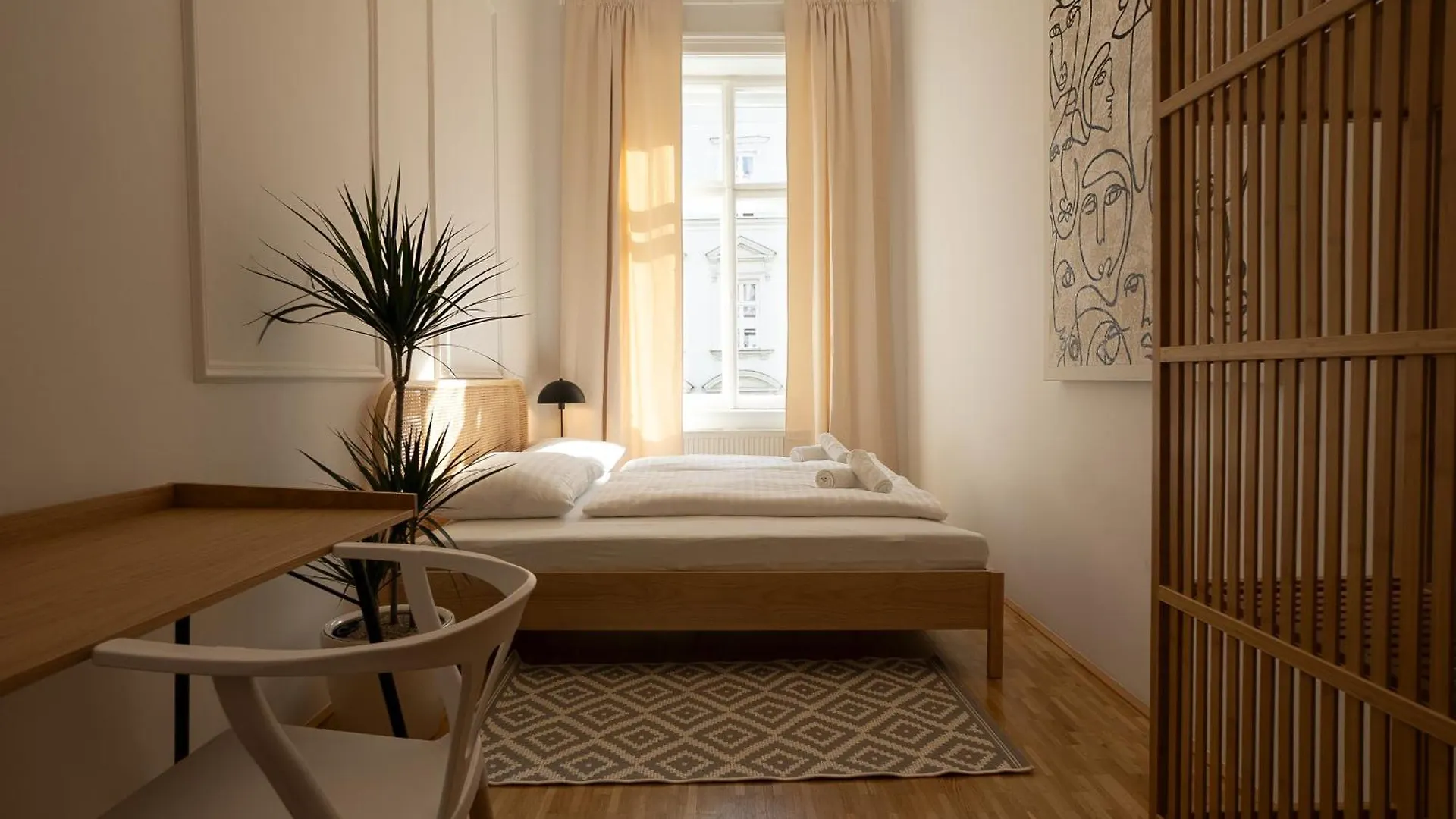 Posh 107 M2 3Br Flat In The City Center Of Vienna