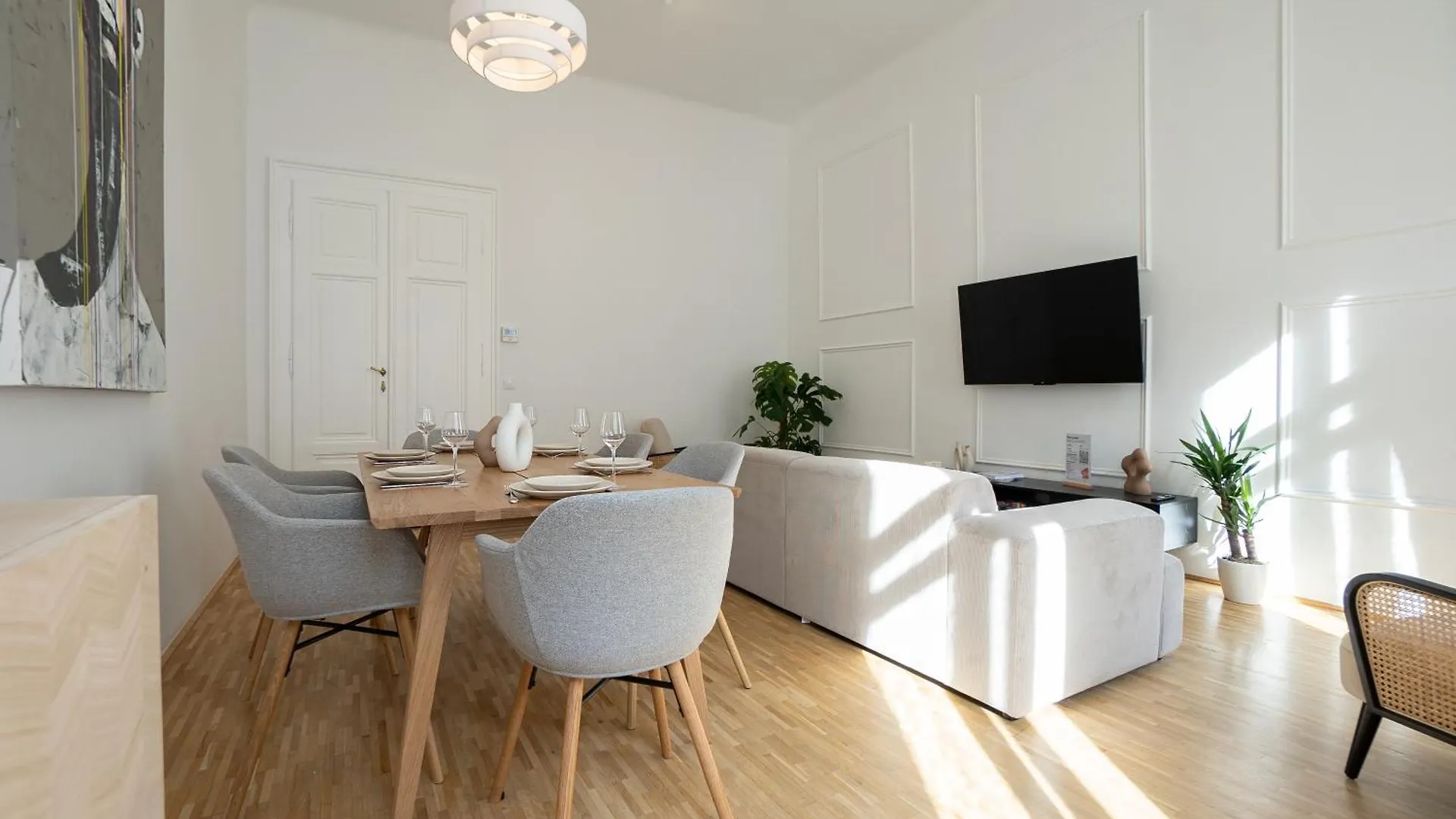 Posh 107 M2 3Br Flat In The City Center Of Вена